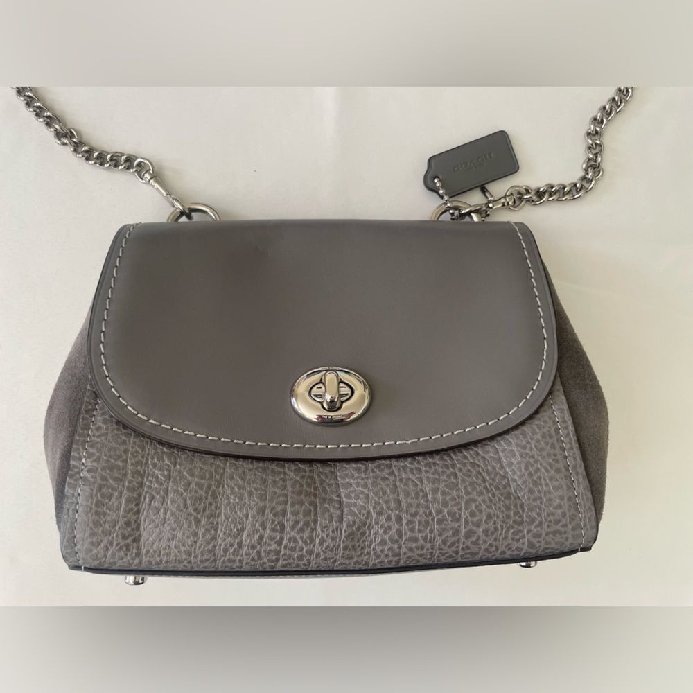 Coach Elegant Gray Leather Shoulder Bag - Picture 2 of 4